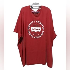 LEVI’S RED LOGO TEE